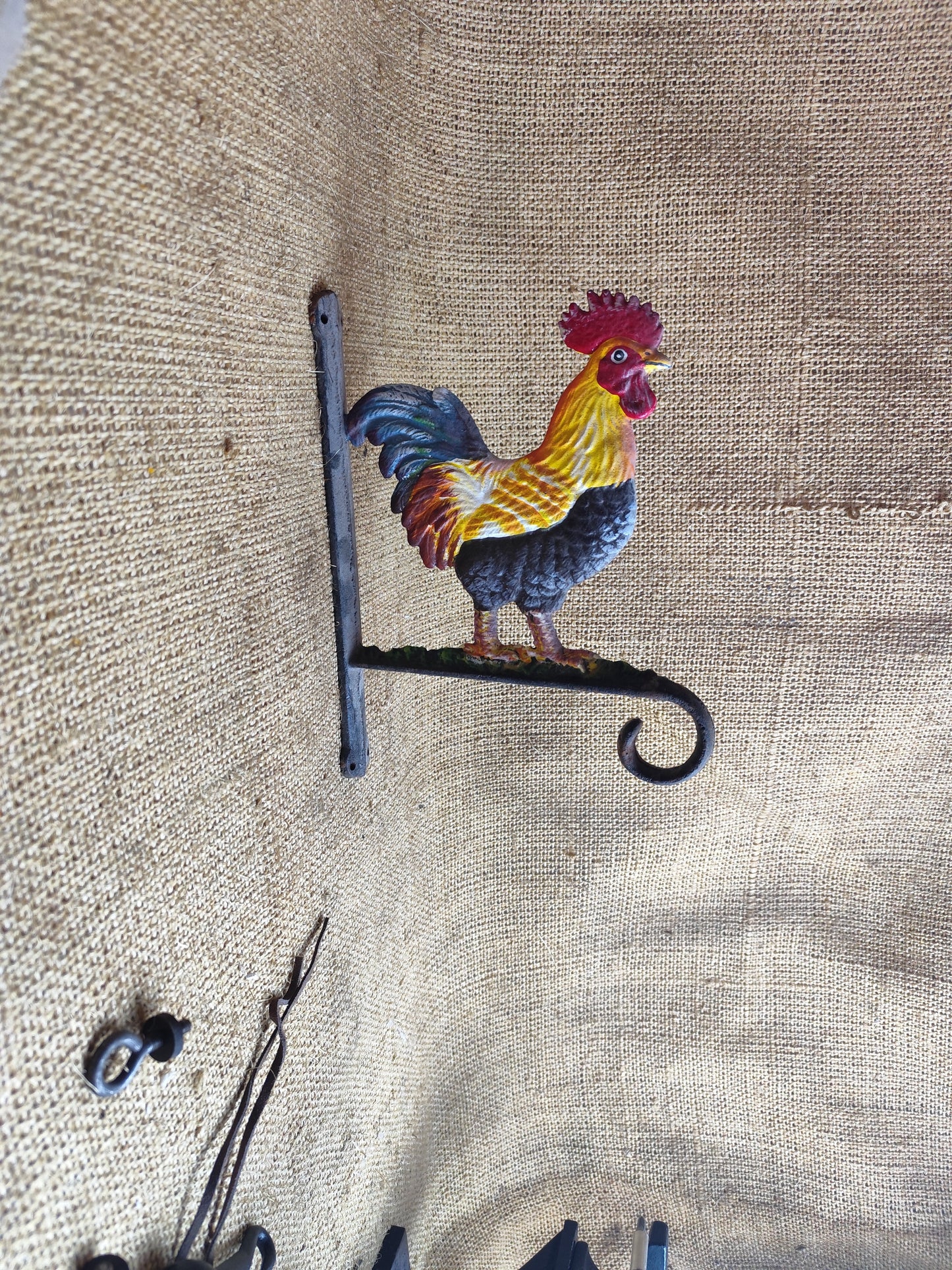 ROOSTER PLANT POT HANGER