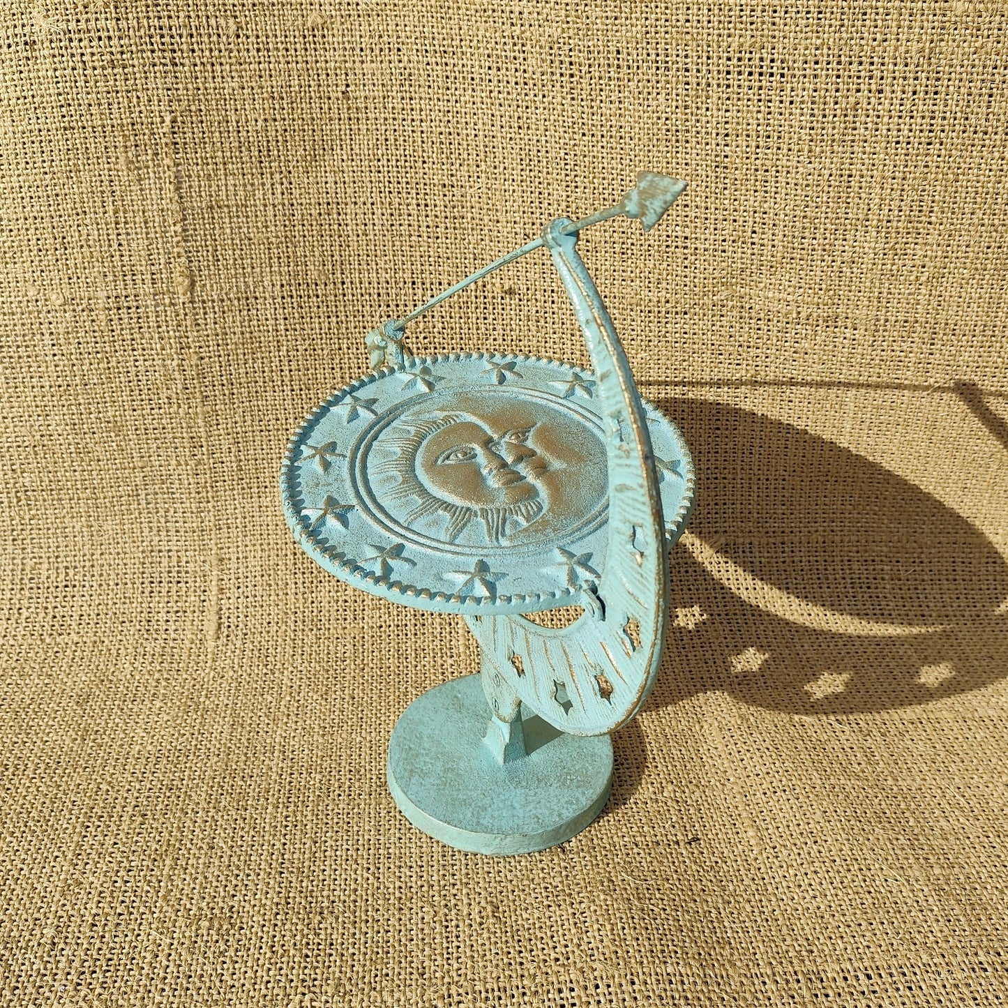Star Sundial with wide base