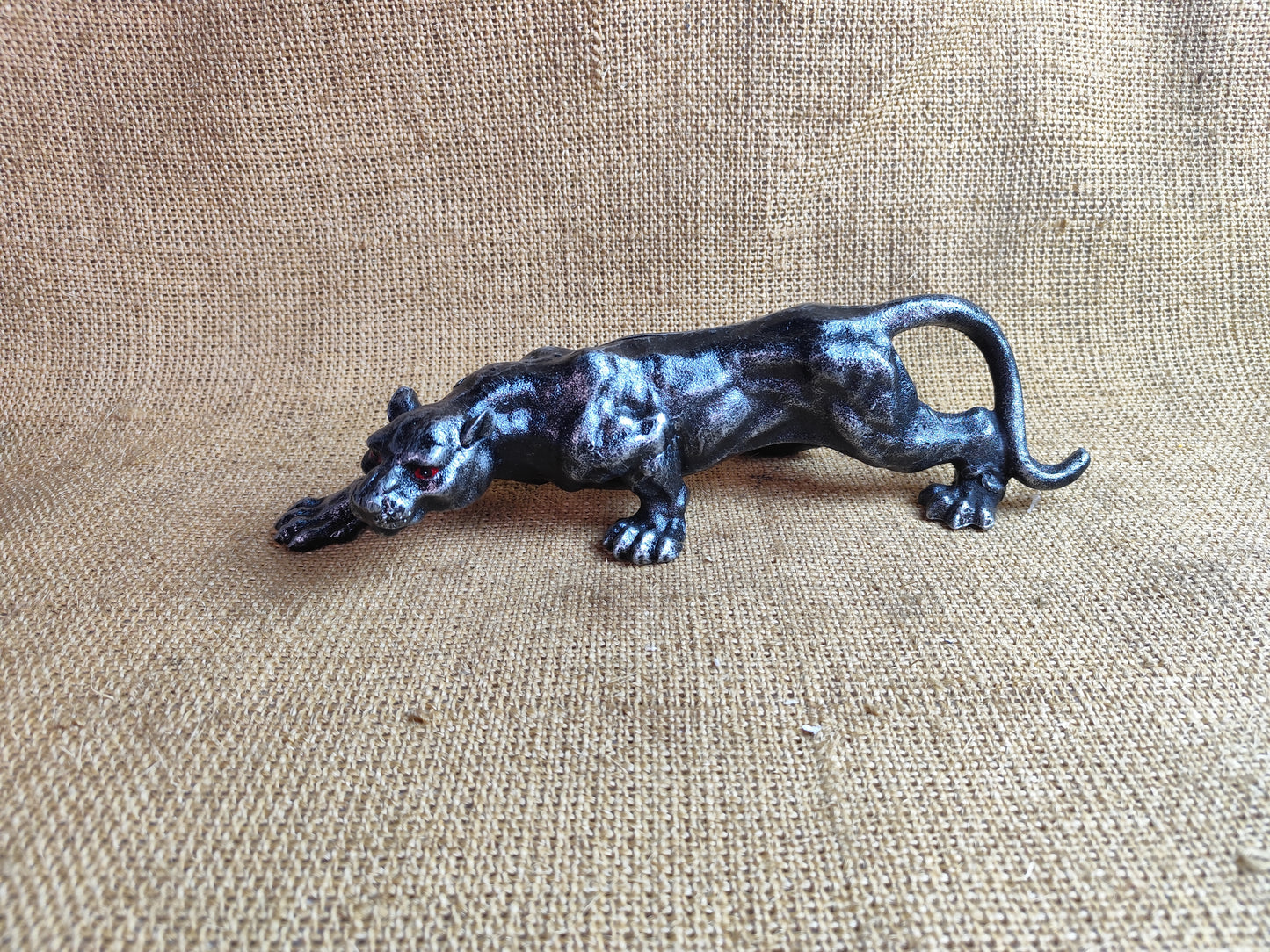17” LION
