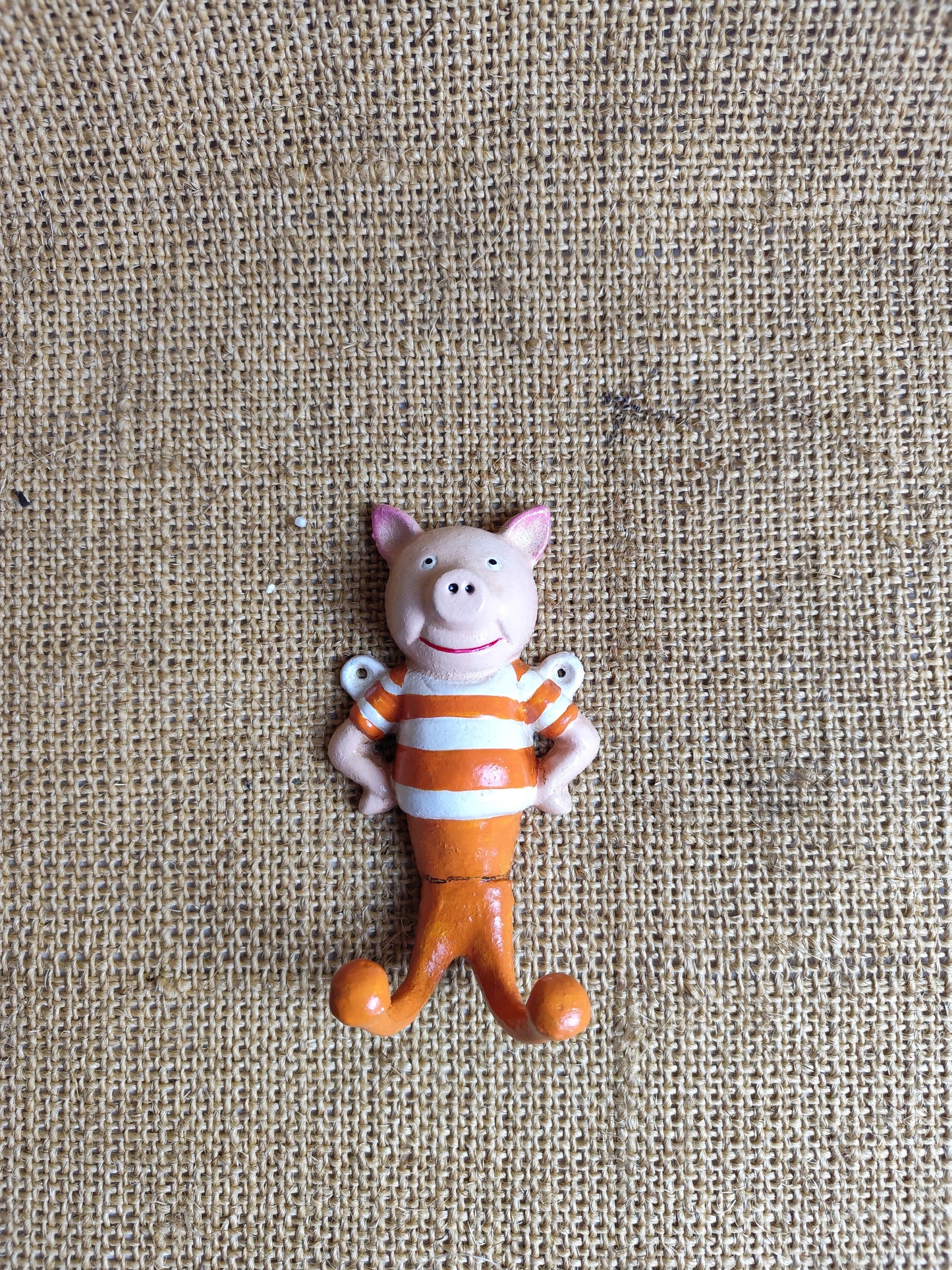Little Pig Two Hook