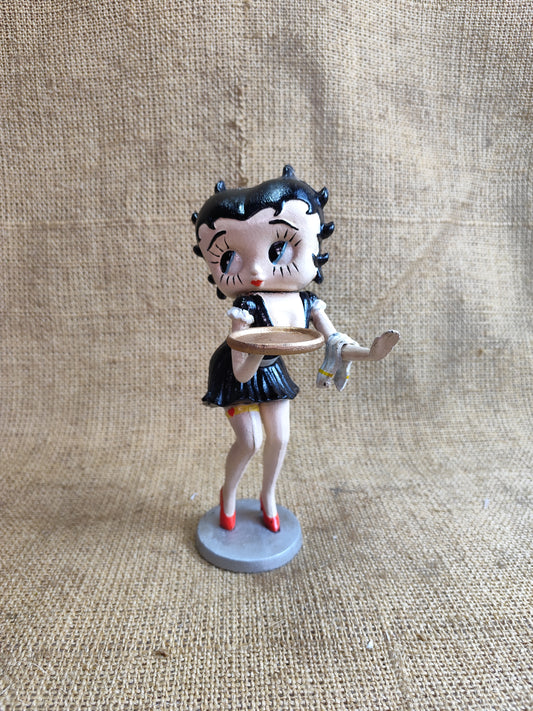 Betty  Waitress 33CM