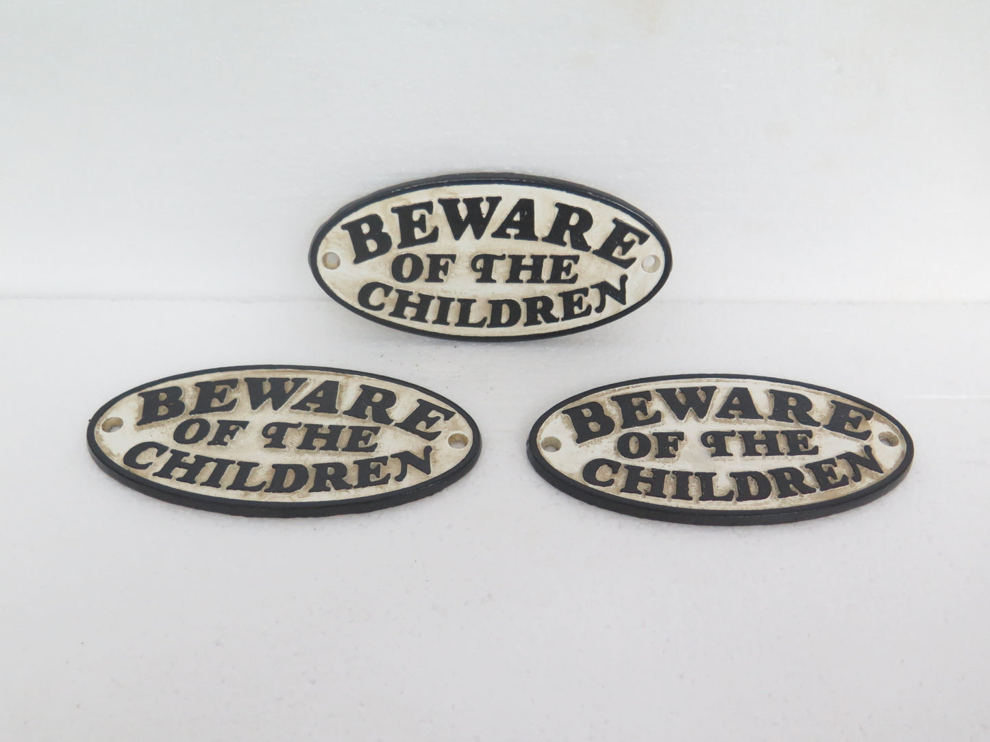 BEWARE OF THE CHILDREN OVAL SIGN