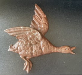 Wall Mount Flying Swan 18CM