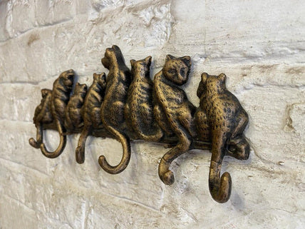 Eight Cats Hook